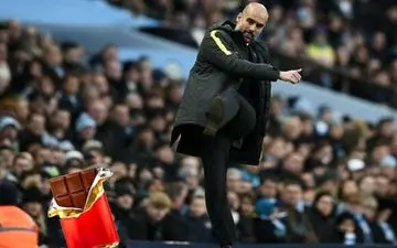 حادثه بسیار وحشتناک برای همسر و دو دختر سرمربی آبی ها!