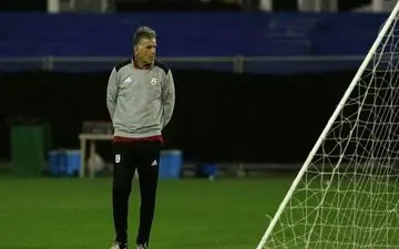 عملیات ضد جاسوسی کی روش راه اندازی شد ؛ ماجرای پارچه های سبز و سیاه در تمرین تیم ملی