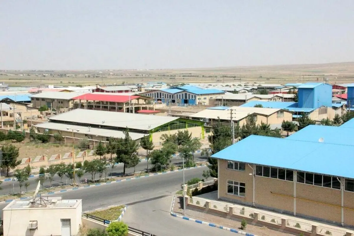 فسخ ۳۹ قرارداد واگذاری زمین در شهرک های صنعتی استان کرمانشاه