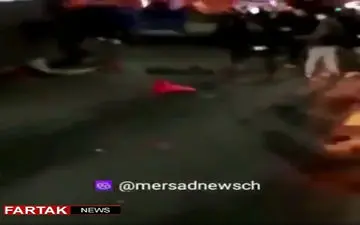 چپ کردن خودروی راهنمایی و رانندگی و آسیب زدن به خودروهای عمومی توسط آشوب گران! + فیلم