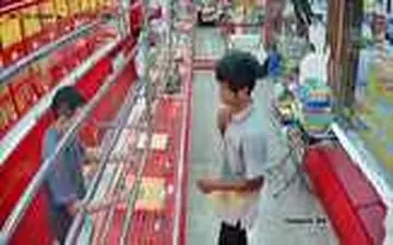 به دام افتادن دزد ناشی در جواهرفروشی