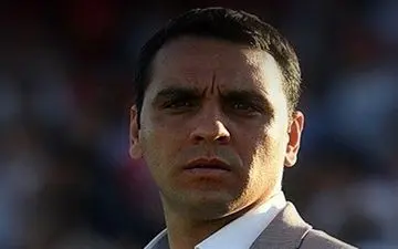  برای ما قانون بالاتر از علی کریمی است
