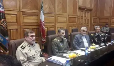 دیدار اعضای کمیسیون امنیت ملی مجلس با فرمانده کل ارتش