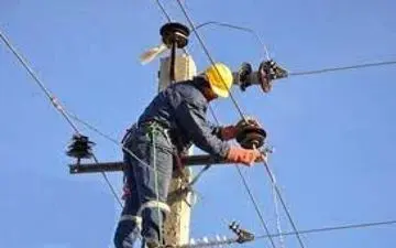  مامور شرکت برق حین انجام ماموریت جان باخت