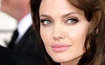 زن بازیگر معروف به یک عرب پولدار دلباخته است