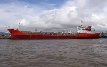 پهلوگیری نخستین کشتی نفتکش در بندر چابهار