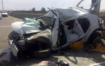 ۵ کشته و یک مجروح بر اثر تصادف خودرو ال ۹۰ با تریلی