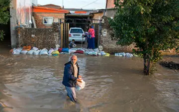 آغاز بارش باران در مناطق سیل‌زده از روز دوشنبه