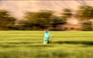 داستان تلخ دختر ۱۵ ساله از هوس بازی پدرش
