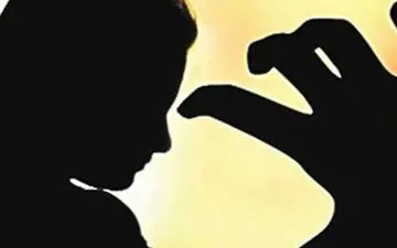 آزار شیطانی زن مسافر توسط راننده اتوبوس / او افراد زیادی را آزار داده بود 