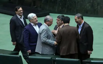 رای کدام نماینده ربیعی را نجات داد؟