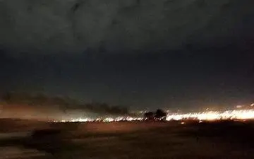 حمله موشکی به پایگاه اشغالگران آمریکایی در حومه دیرالزور سوریه 