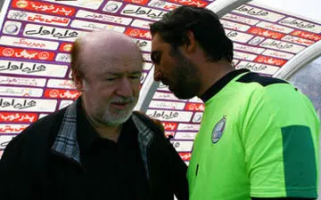 
دیداری که برای کاپیتان استقلال حاشیه ساز شد 