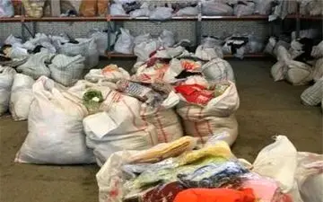  انبار پارچه قاچاق در گناوه کشف شد