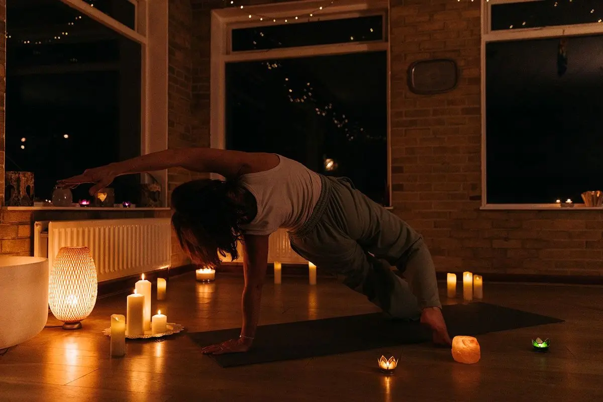  یوگای داغ؛ تمرینی آرامش‌بخش یا تجربه‌ای خطرناک؟