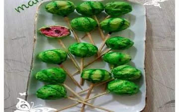 برای مهمانی های شب عید؛ این دسر توپک هندوانه را درست کن