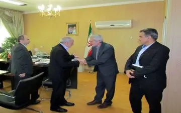 تشکر دسته ‌جمعی پرسنل اداره ورزش و جوانان از مدیریت این اداره 