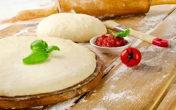 طرز تهیه خمیر پیتزا با ماست !