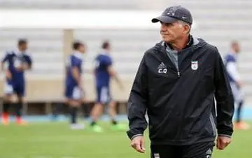 هدیه کی‌روش به سرمربی توگو