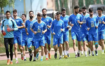 خطر مرگ بیخ گوش استقلال؛ 4 ملی‌پوش و 4 ستاره در آستانه جدایی