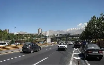 
۲ واحد تجاری غیرمجاز در محور فریدونکنار - بابلسر تخریب شد
