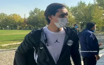 محمد نادری در تمرین استقلال حاضر شد + عکس