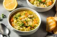 طرز تهیه سوپ برنج؛ پیش‌غذای خوشمزه و مقوی با سبزیجات تازه