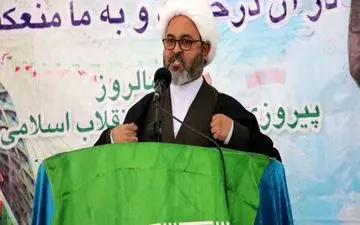 وضعیت اقتصادی و معیشتی مردم مناسب نیست
