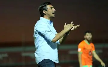 
رحمتی: در بازی‌هایی که ما باختیم، در تک موقعیت‌ها بازی را واگذار کردیم/  امیدوارم بازی پیش رو را به نفع خودمان تمام کنیم
