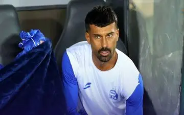 دردسر نیمکت‌نشینی: رامین رضاییان در آستانه ترک استقلال برای نجات جام جهانی