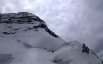  جست و جوی پیکر جانباختگان سانحه هوایی به دلیل شرایط جوی متوقف است