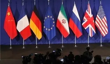 استیو بنن: بعید می‌دانم ترامپ در ماه اکتبر پایبندی ایران به توافق هسته‌ای را تایید کند