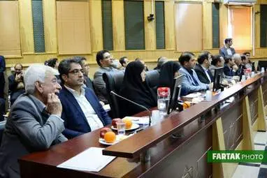 شورای گفتگوی دولت و بخش خصوصی استان کرمانشاه با حضور وزیر صمت