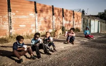خطر فقر ۸۶میلیون کودک در جهان به‌دلیل همه‌گیری ویروس کرونا
