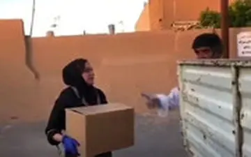 بانوان کشتی‌گیر ایرانی در کوچه پس‌کوچه های محروم یزد