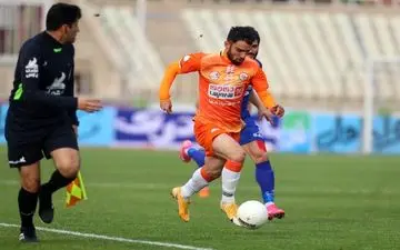  هافبک سایپا:‌ پرسپولیس می‌تواند چند هفته مانده به پایان لیگ قهرمان شود