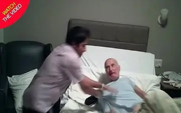 عمل غیر انسانی پرستار شیطان صفت با یک بیمار آلزایمری! +فیلم 