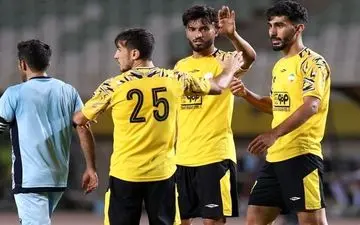 قرارداد دلاری دو ستاره ایرانی سپاهان ریالی شد