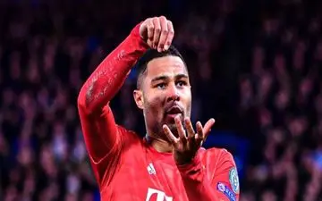 گنابری در کنار لواندوفسکی، هالند و ام باپه