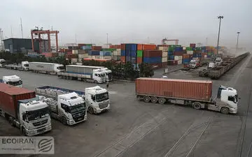 گمرک ایران اعلام کرد: 10 عامل رسوب کالا