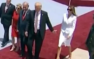 مقام سابق کاخ سفید: همسر ترامپ منتظر فرصتی برای طلاق است