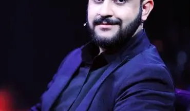 و باز کوچک مردی برخاست...