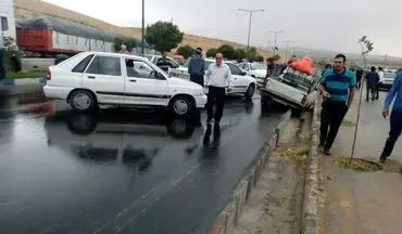 تصادف زنجیره ای در شهریار؛ 8 نفر مصدوم شدند