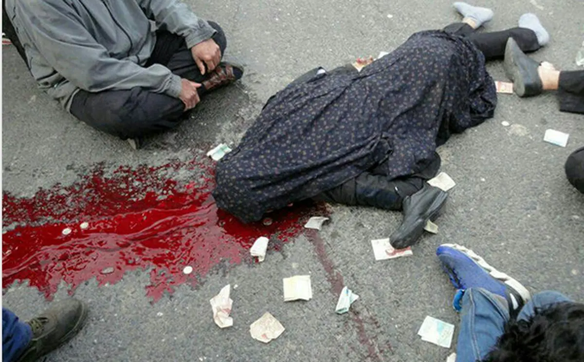 تصویر غم انگیز جسد جوانی در یکی از جاده های گیلان را ببینید! 