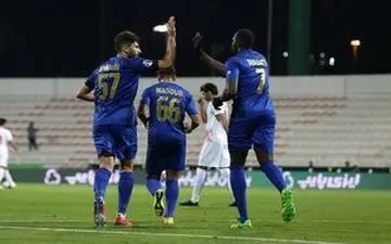  زوج خط دفاعی استقلال در بازی دربی