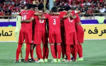  رختکن پرسپولیس قبل از بازی با تراکتورسازی + عکس