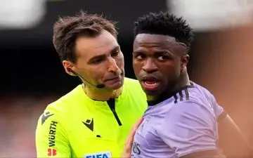 رسمی: داور دیدار بارسلونا - رئال در فینال کوپا دل‌ری مشخص شد