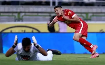 تمیروف به پیکان پیوست