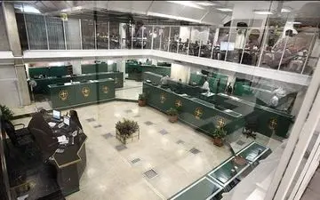 گزارش از تالار شیشه‌ای/ شاخص بورس ۵۱۱ واحد اُفت کرد