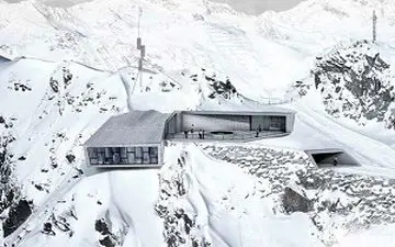 بازدید از موزه جیمزباند روی قله کوه+ فیلم